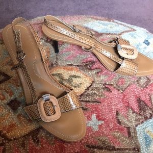 TOD’S almost new sandal